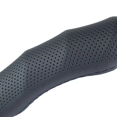 Szellőző bőrhatású kormányvédő 38cm