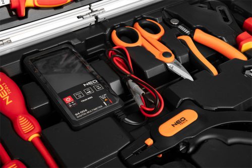 Szerszámkészlet villanyszerelőknek, 25 részes, kofferben