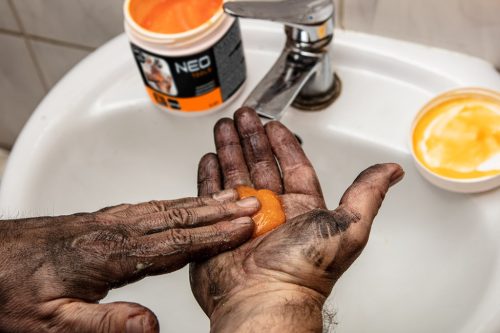 Kéztisztító paszta 500g, ragasztó, gyanta,szilikon,lakk, festék, poliuretán hab és polimer