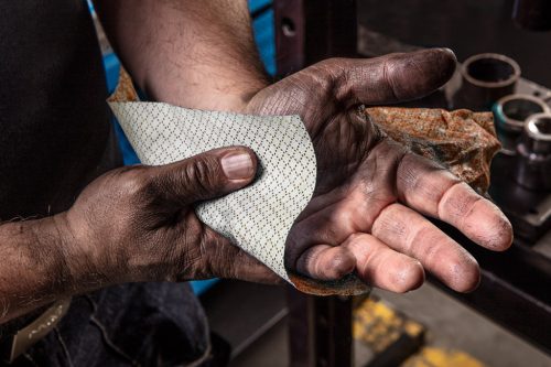 Kéz-és felülettisztító csiszolókendő, 75 lap, ragasztó, gyanta,szilikon,lakk, festék, poliuretán