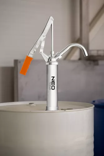 Hordópumpa, kézi, 18liter/perc, 60-200l-es hordókhoz