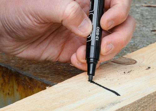 4db jelölőfilc, lakkfilc, vízálló festékkel, alu festéktartály házzal, fekete, vastag hegyű