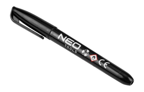 4db jelölőfilc, vízálló olajalapú festékkel, használat előtt felrázandó, fekete, normál hegyű