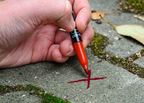 4db jelölőfilc, vízálló olajalapú festékkel, használat előtt felrázandó, színes, normál hegyű