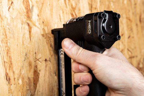 Tűzőkapocs, horganyzott 90-es tipus, pneumatikus tűzőgéphez (14-570), GA18, 25 mm, 4000 db