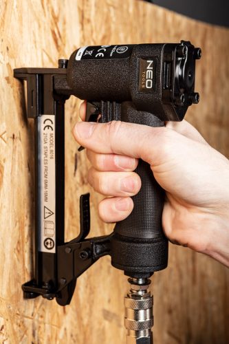 Tűzőkapocs, horganyzott 90-es tipus, pneumatikus tűzőgéphez (14-570), GA18, 25 mm, 4000 db