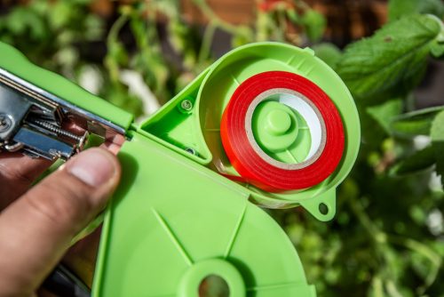 Kézi növénykötöző gép, 25m szalag + 200db kapocs,