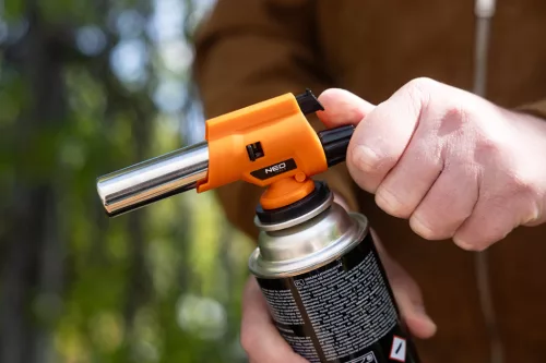 Gázforrasztó, gázégő fej, csavaros, 227g-os eldobható palackokhoz, piezo, gázszabályzó szelep, 360 fok