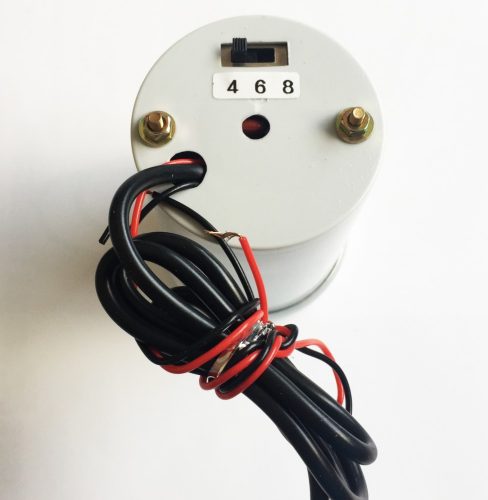 Fehér hátterű OR-LED7705 fordulatszám mérő