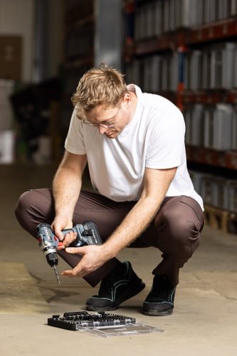 Fúró-csavarbehajtó készlet, 90db