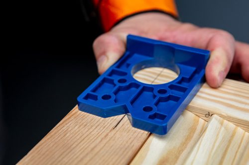 Pántfúró vezetősablonnal, 35mm