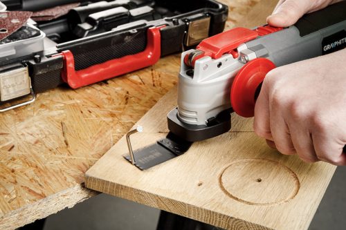 Multifunkciós gép 500W, rezgésszám 8000-16000 rpm, koffer,