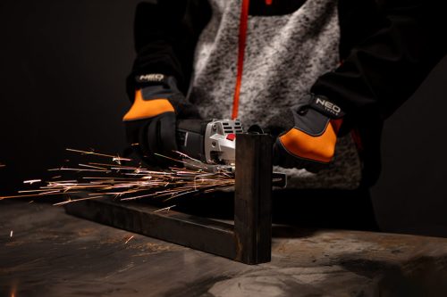 Sarokcsiszoló 900W, 125mm