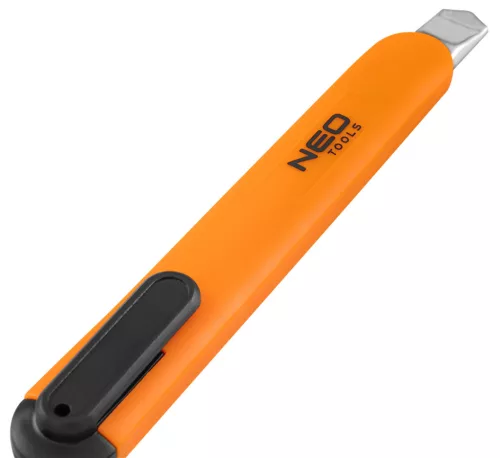 Törhető pengés kés 9 mm, fém vezetősín
