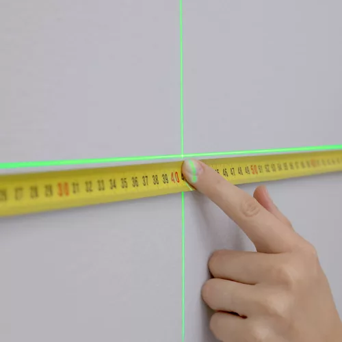 Lézer szintező, 3D önbeálló keresztvonallézer,360 fokos, 12 lézervonal, 25méter hatótáv, tölthető akku, tartozékok, hordtáska, zöld lézervonalak