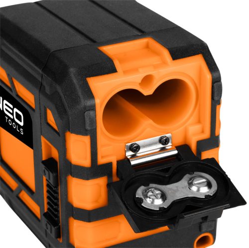 Lézeres szintező, önbeálló keresztvonallézer, piros, 20m, mágneses tartókonzol, 1/4"-os menet, 2db AA elem