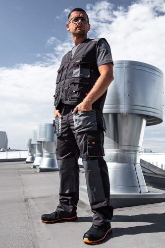 Munkamellény, L/52 65% Polieszter, 35% pamut, 267g/m2, vékony fényvisszaverő csík