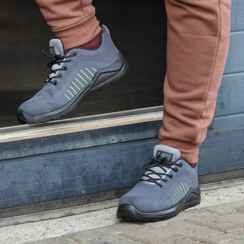 Munkavédelmi cipő, S1 FO, textil felsőrész, acélbetét, csúszásmentes talp, 47