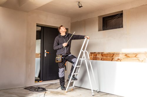 Munkavédelmi cipő, O1 SR, fekete-kék, neo air, légpárnás, fémmentes, csúszásgátló, antisztatikus talpfelület, 41