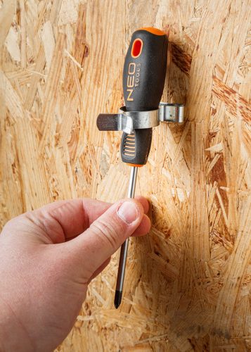 Szerszámtartó klipsz, falra szerelhető, horganyzott acél, átmérő 32mm, 10db