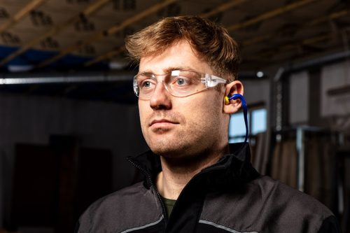 Füldugó, nyakpánttal