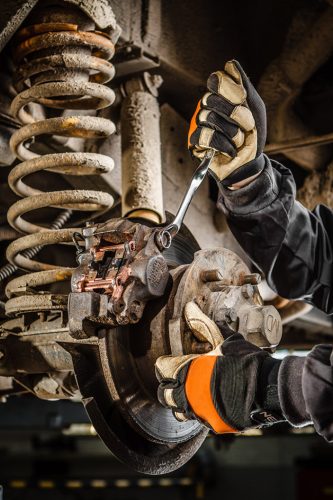 Munkakesztyű, műbőr, PVC elemek, 10"