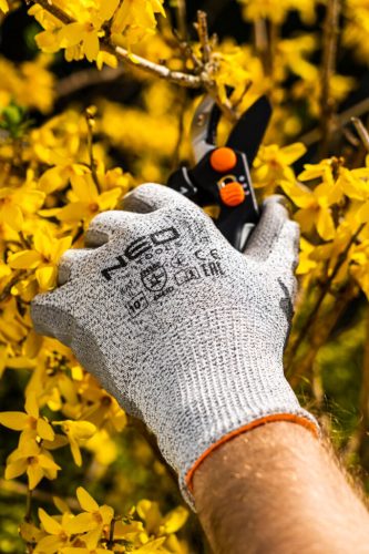 Vágásbiztos kesztyű, PU bevonattal, 4X43D, 9"