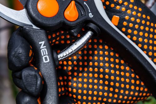 Munkakesztyű, nylon, csúszásgátló nitril pöttyökkel, 4131X, méret: 10