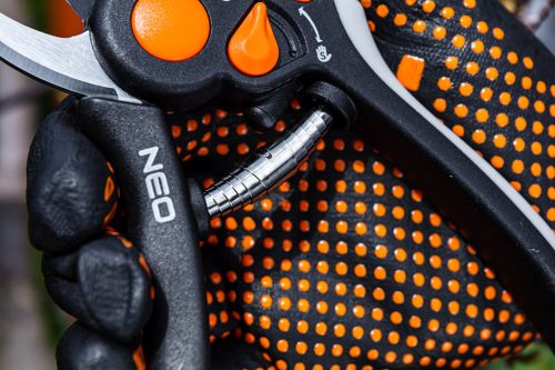 Munkakesztyű, nylon, csúszásgátló nitril pöttyökkel, 4131x, méret:11