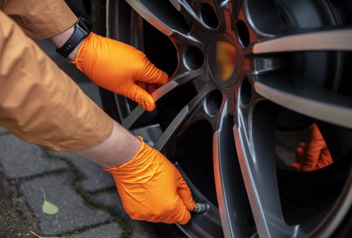 Munkakesztyű, perforált nitril, narancssárga, 50 db, L