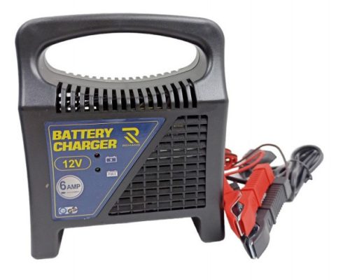 Akkumulátor töltő 12V 6A