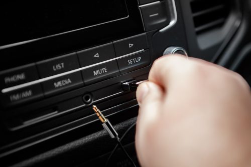 Autós USB-Aux átalakító kábel, 1m hosszúság, 5m hatótáv